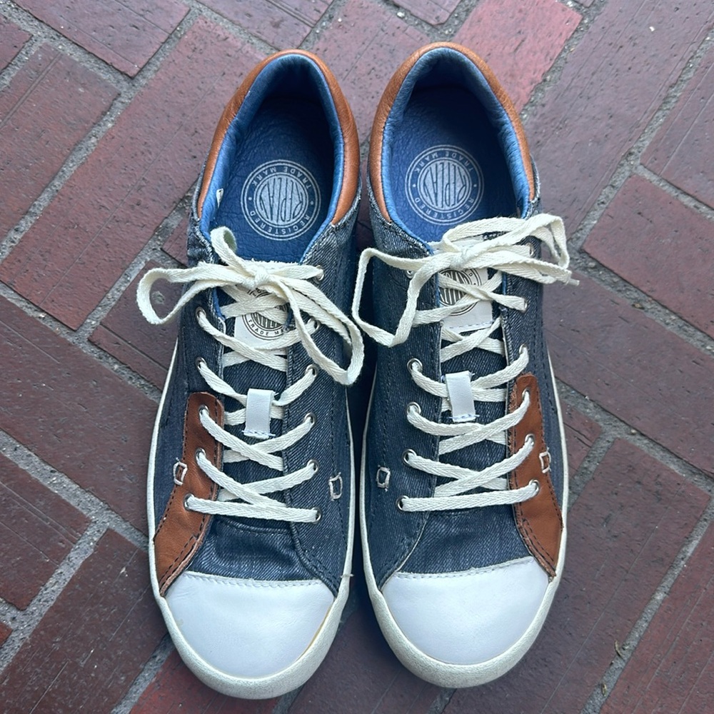 Replay registered trade mark shoes Size 43 EU.